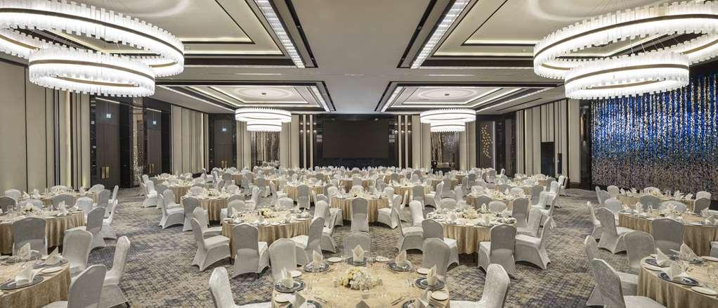 Отель Doubletree By Hilton Шанлыурфа Удобства фото